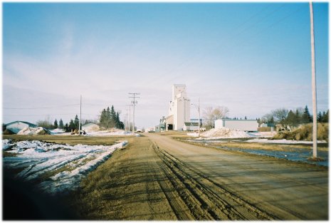 heading towards
the grain elevator. Hague is one of the few towns to have one left.
